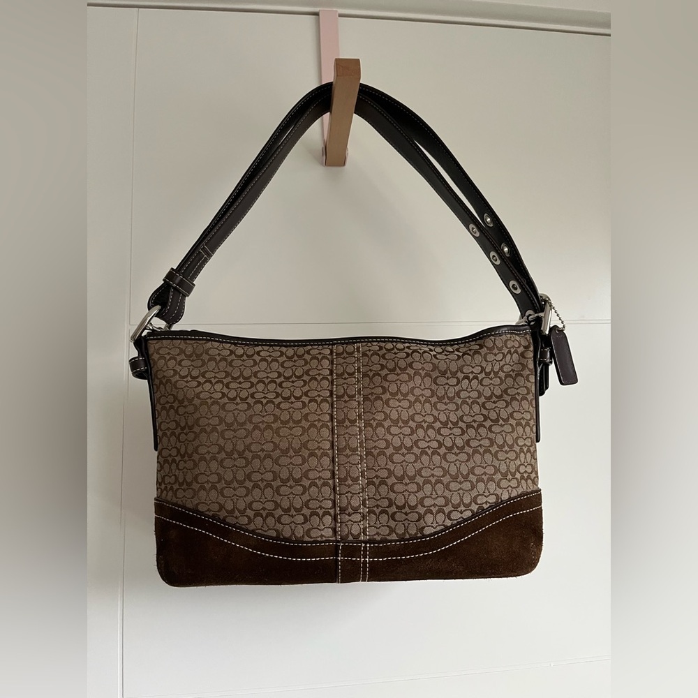 📣TODAY ONLY CLOSET CLEAROUT📣Y2K Coach Signature Shoulder Bag😍😍😍